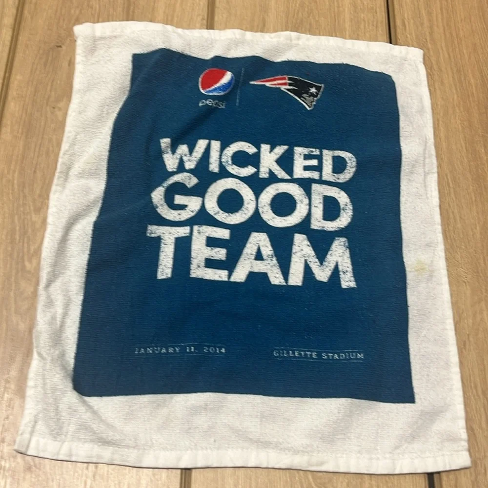NFL New England Patriots Pepsi Stadium Towel